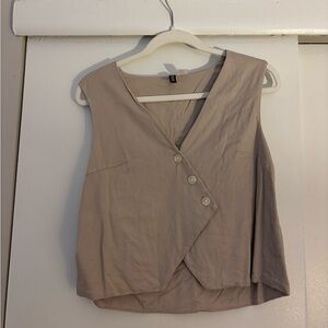 Forever 21 Tan Sleeveless vest